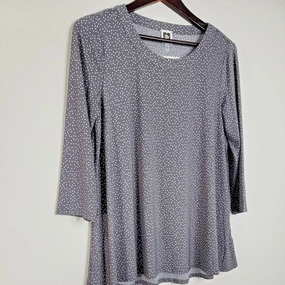 Anne Klein Womens Tunic Top M Gray White Polka Dot 3/4 Sleeve Flowy NWT